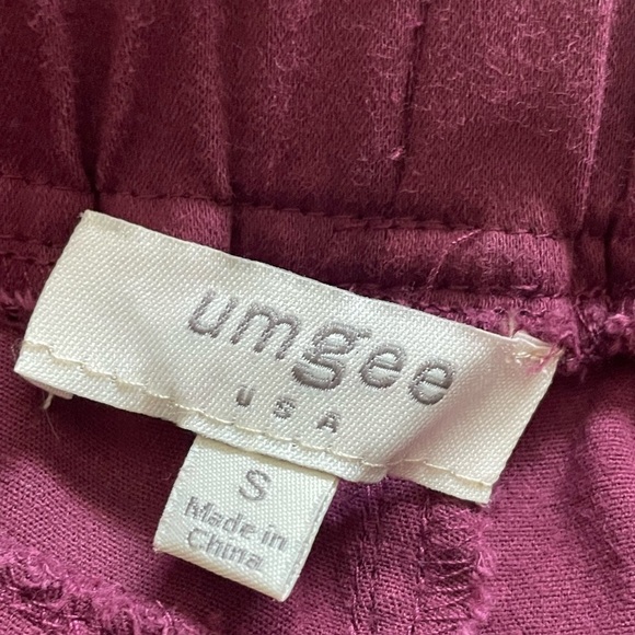 Umgee Burgundy Wine Moto Ankle Zip Leggings Size Small - Picture 8 of 8